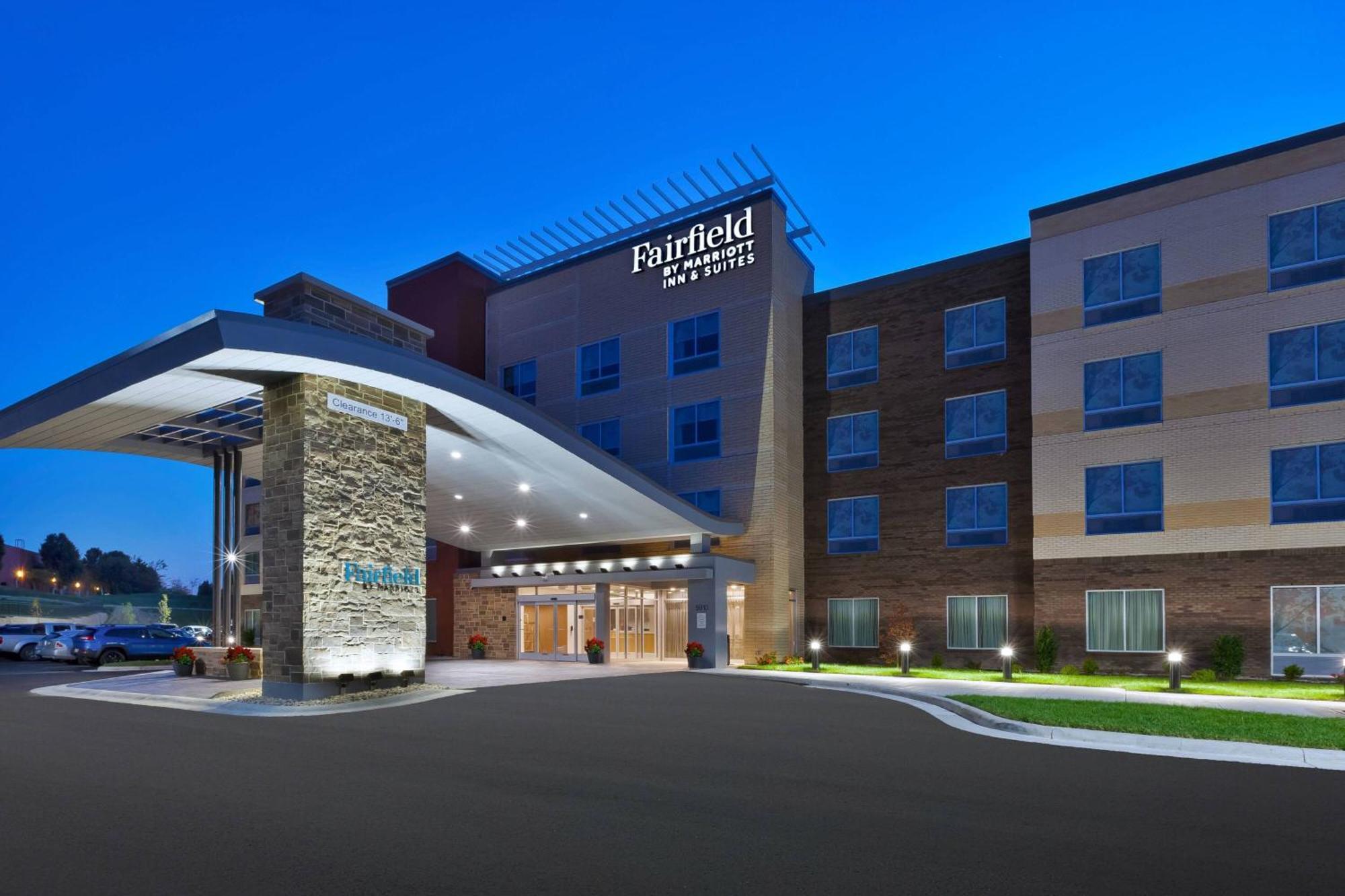 Fairfield Inn & Suites By Marriott Cincinnati Airport South/Florence Exterior photo